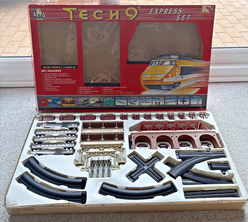 Zm658 tech9 british rail - tech9,