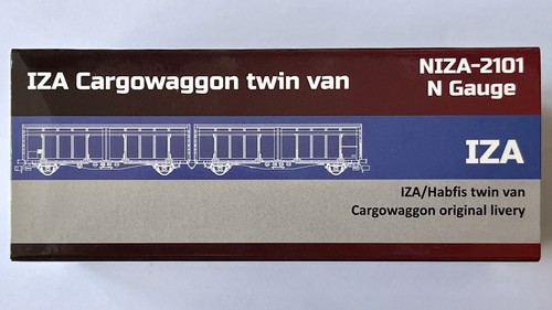 Revolution trains iza cargo - revolution,